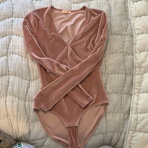 S Madewell bodysuit - pink velvet